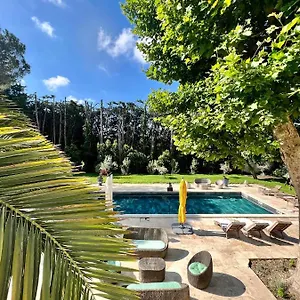 https://villa-pauline.fr-provencehotel.com